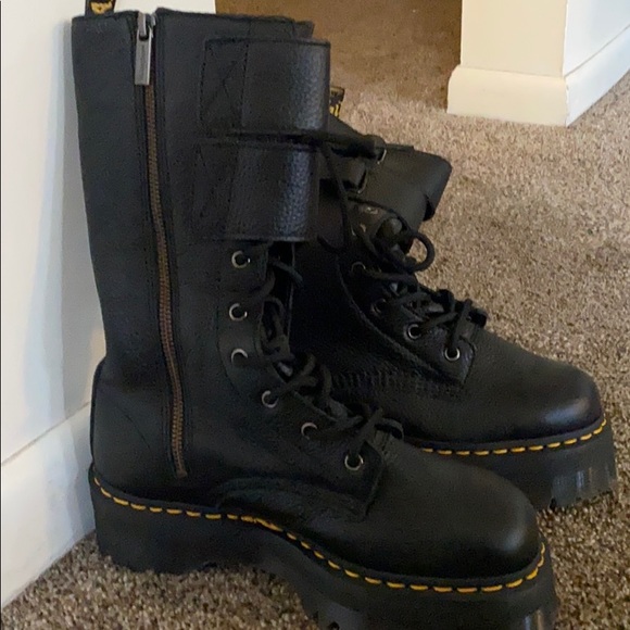 dr martens jagger 911